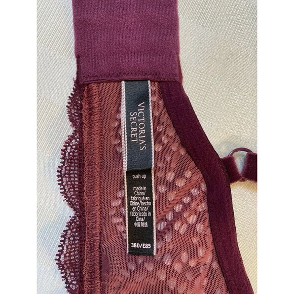 VICTORIA'S SECRET Very Sexy Crochet Lace Velvet Push-Up Bra 38D Burgundy - Picture 8 of 12